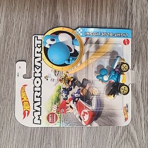 Hot Wheels Mario Kart Light-blue Yoshi